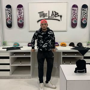 Meet your Posher, Nicholas